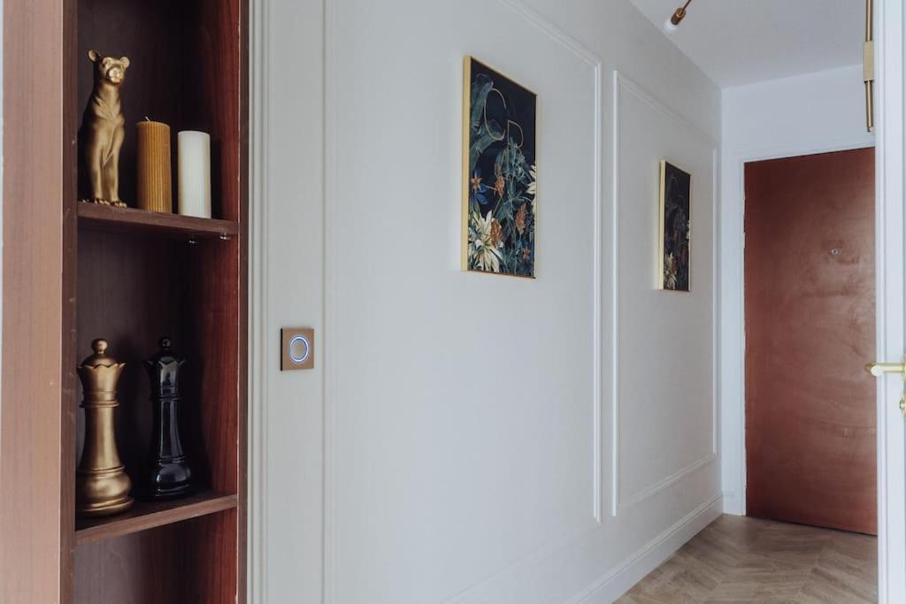 Luxueux Appartement Proche Disneyland Bussy-Saint-Georges Buitenkant foto