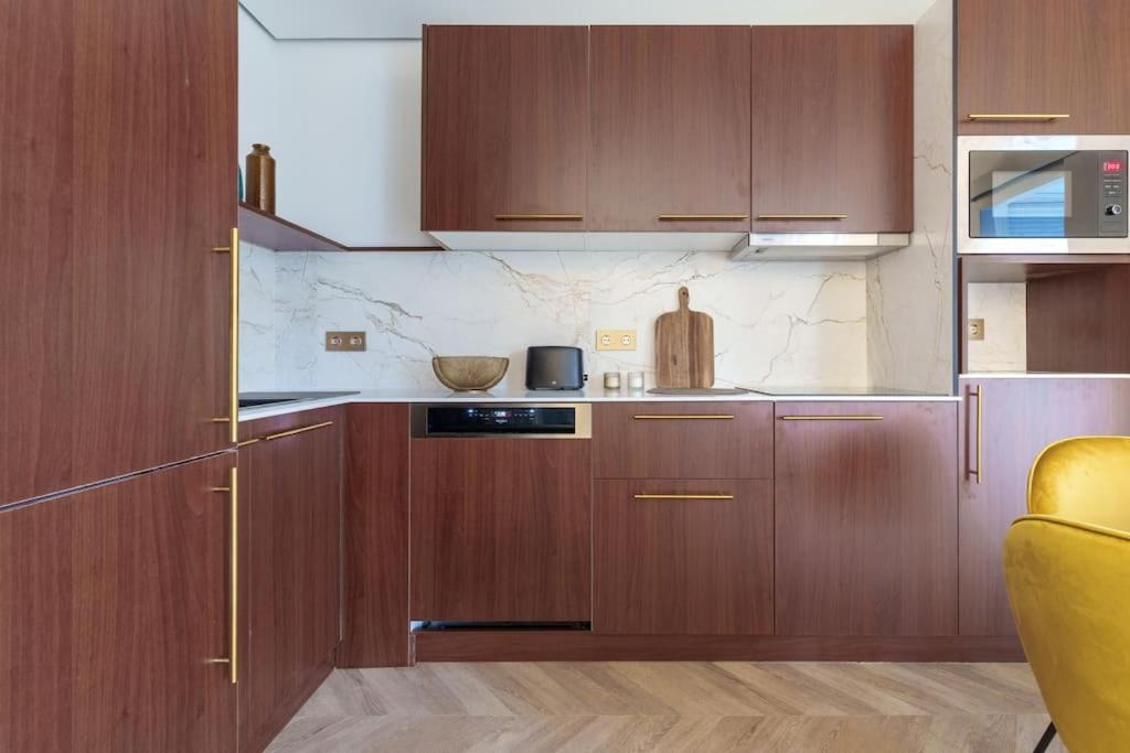 Luxueux Appartement Proche Disneyland Bussy-Saint-Georges Buitenkant foto