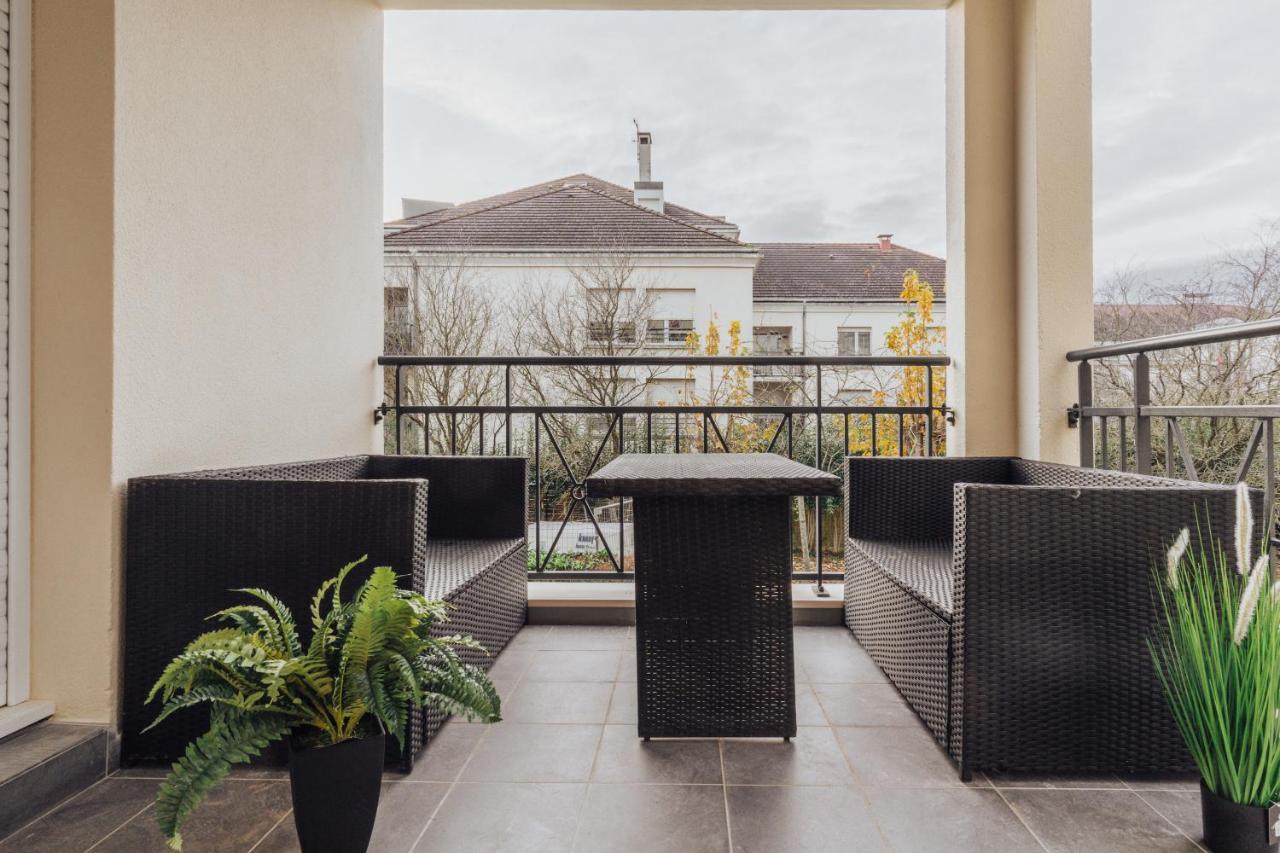Luxueux Appartement Proche Disneyland Bussy-Saint-Georges Buitenkant foto